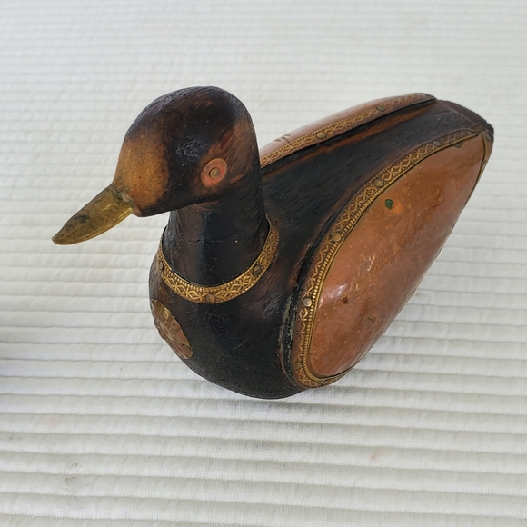 2 Ducks Brass Wood Figurines Bird Vintage 5.5"x4" & 3.5"x2.5" - Picture 11 of 13